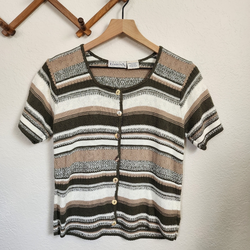 Knitted Short Sleeve Cardigan